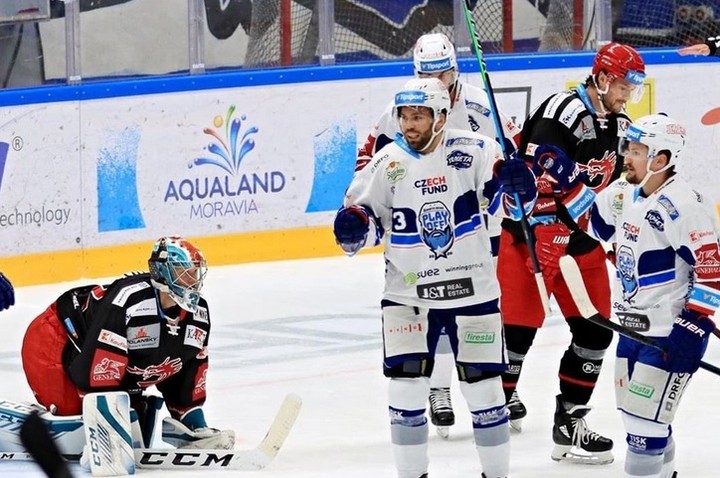 Prvé kolo v Česku veľmi kostrbaté. Ďalší na rade sú Švédi